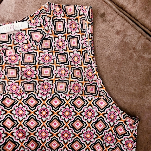 Roz & Ali Pink Pattern Print Sleeveless Tunic Tank Top Women's Large Petite LP - Picture 4 of 8